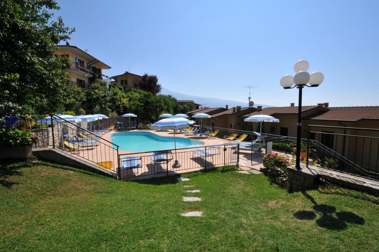 Residence Mirabel Tignale Bagian luar foto